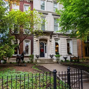 bnb-dupont-mansion.hotels-louisville.com/
