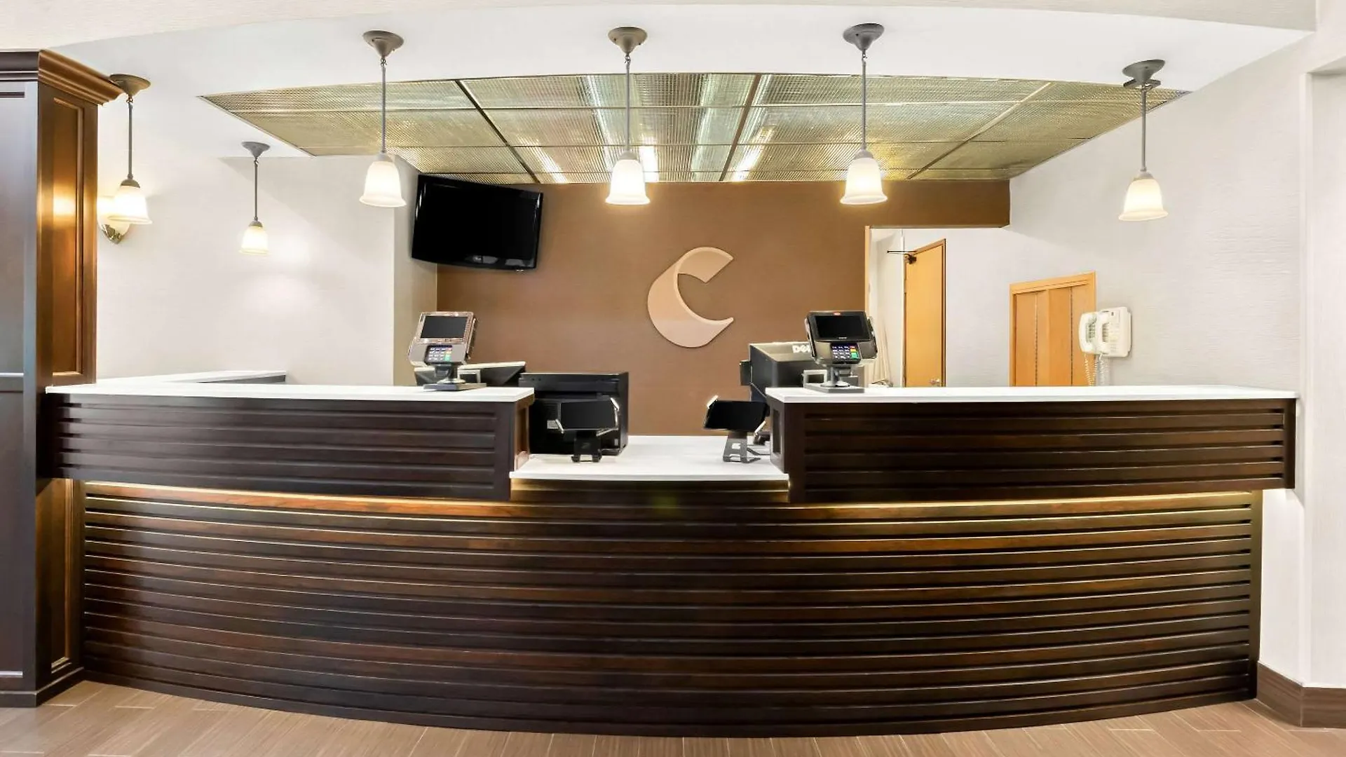 Hotel Comfort Suites Portland Airport