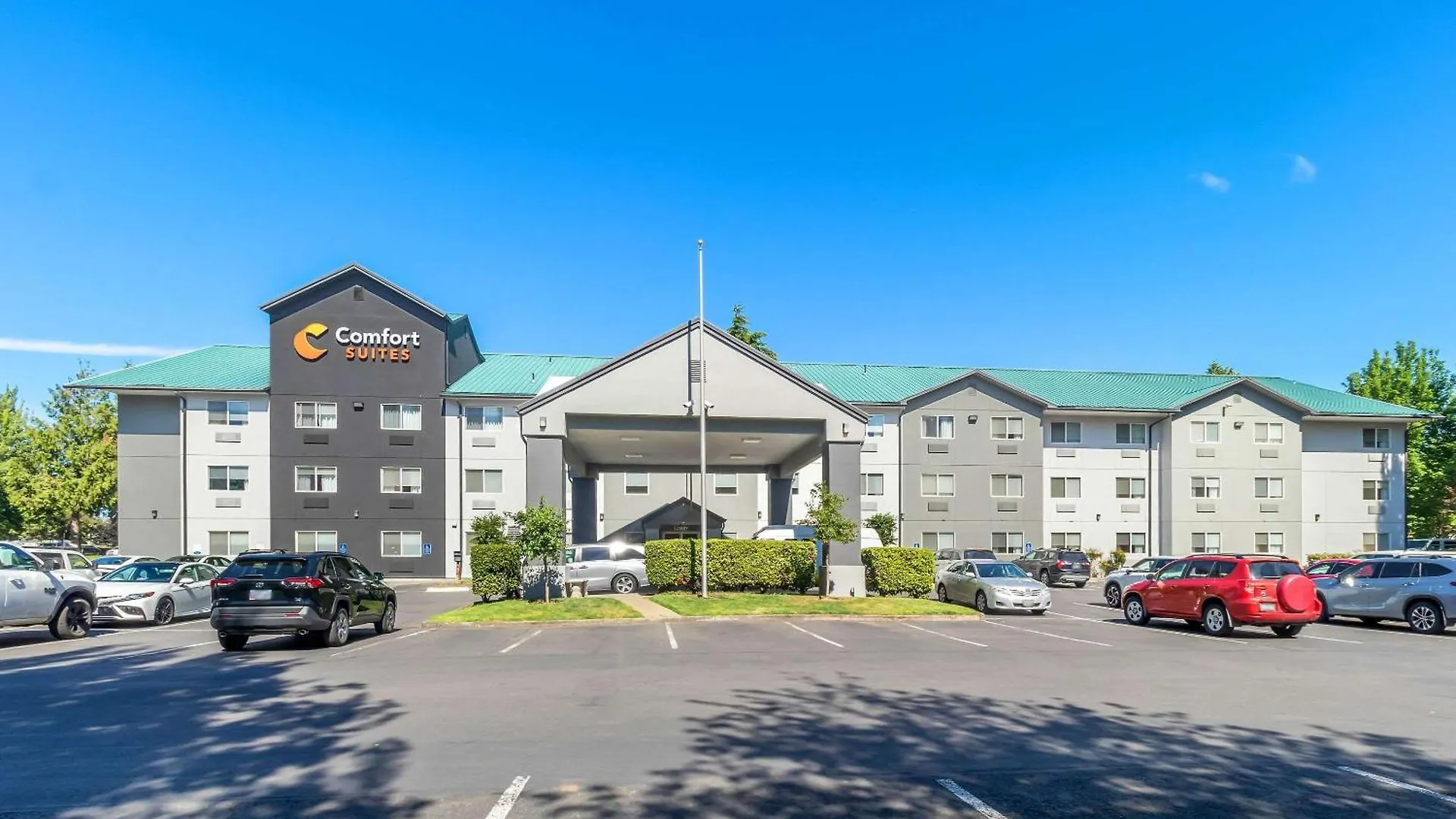 Hotel Comfort Suites Portland Airport